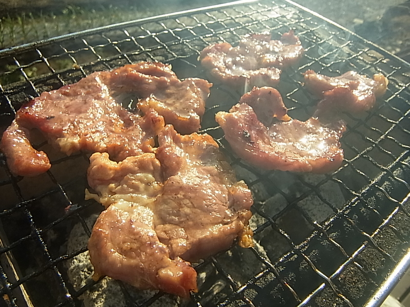 ラム肩肉は焼いてもいける バーボン植田のカリテプリ